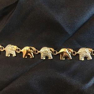 Beautiful silver plated elephant bracelet